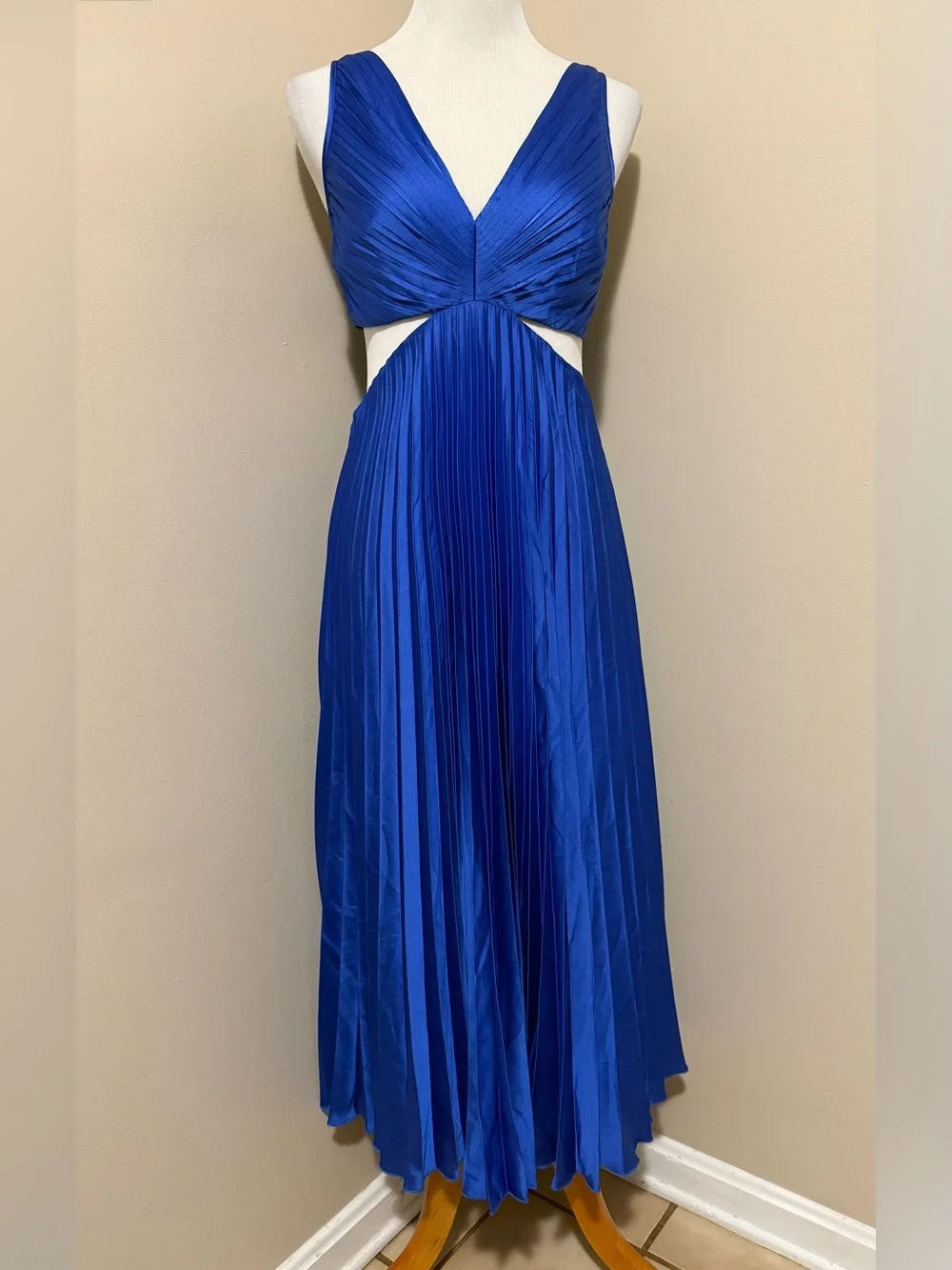 NWT Abercrombie & Fitch Giselle Pleated Cutout Blue Satin Maxi Dress,Size-Med